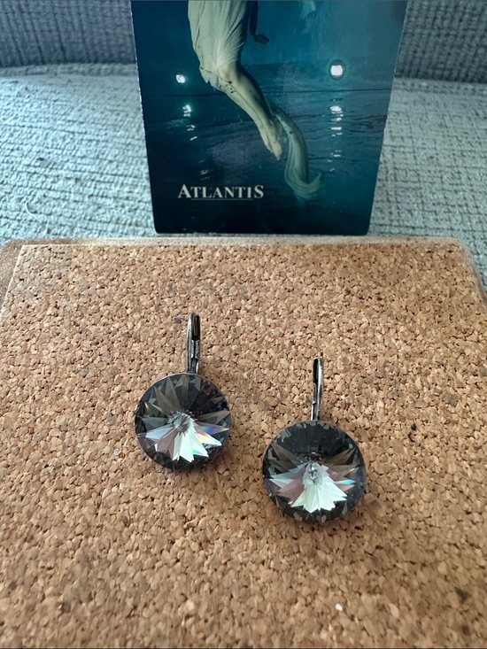 Atlantis Berlin🧜‍♀️ Jewelry - Rivoli Faceted Black Diamond Swarovski Crystal Drop Leverback Earrings